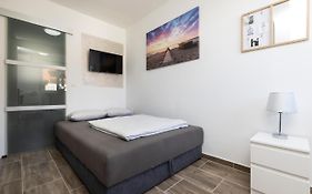 Studio Apartment Pinetree - Mali Losinj